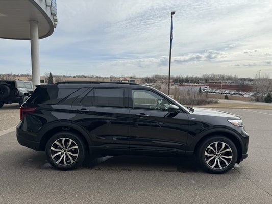 2024 Ford Explorer ST-Line in plymouth, MN - Superior Ford