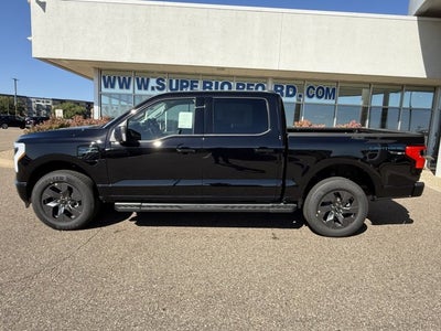 2025 Ford F-150 Lightning Flash