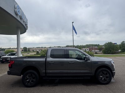 2025 Ford F-150 Lightning Flash