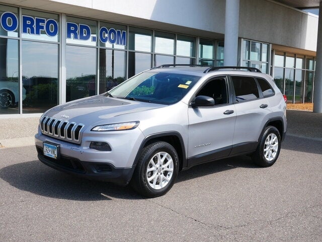 Used 2016 Jeep Cherokee Sport with VIN 1C4PJMAB1GW193043 for sale in Plymouth, Minnesota