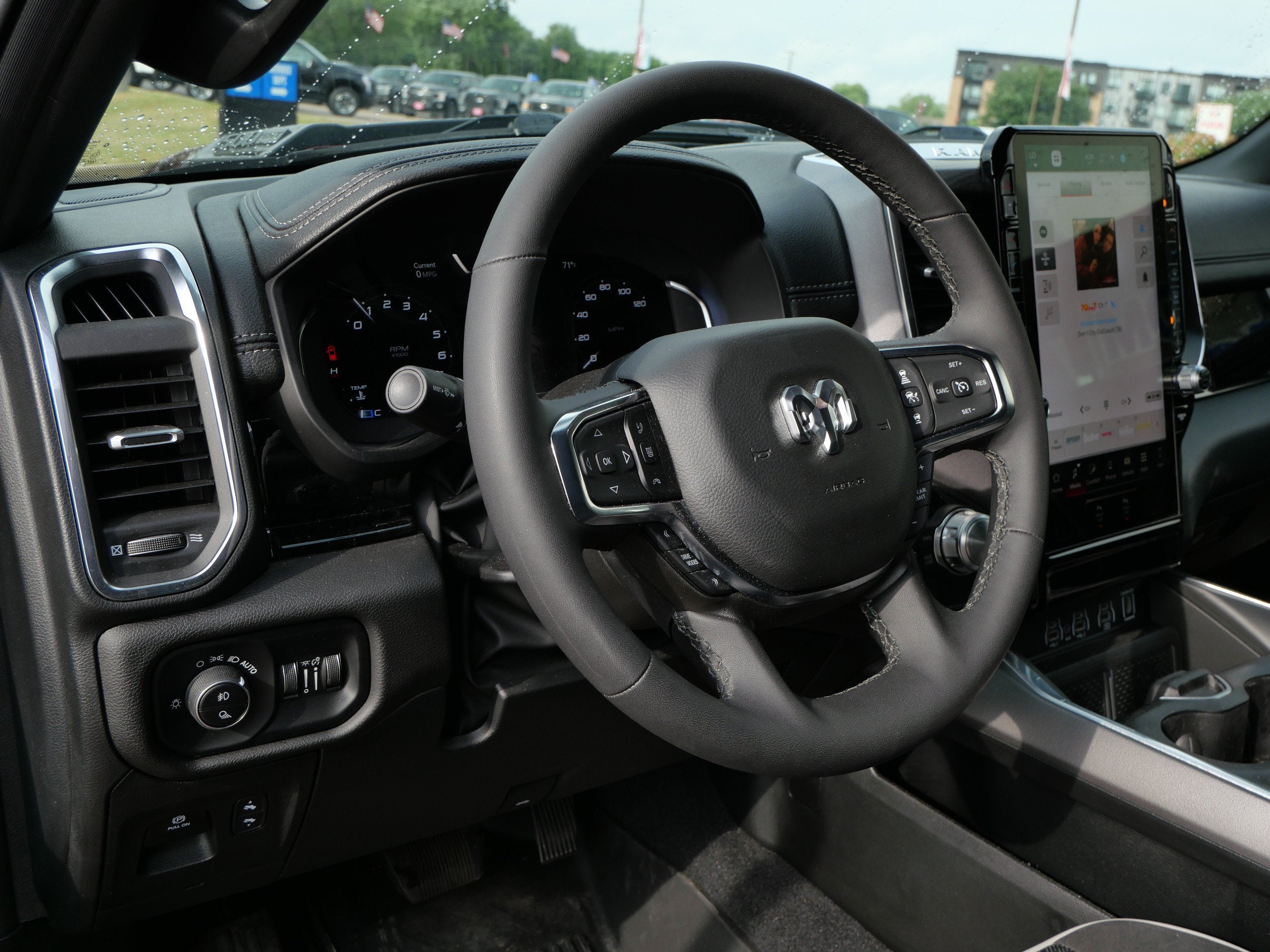 2025 RAM 1500 Laramie