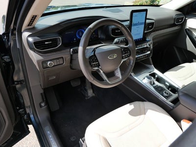 2022 Ford Explorer Platinum