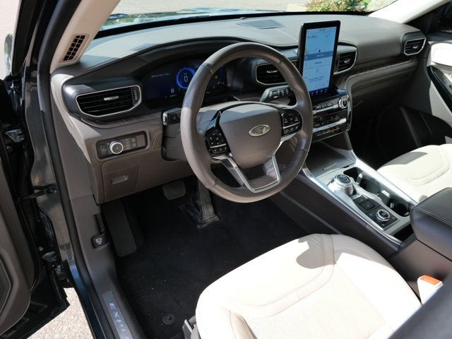 2022 Ford Explorer Platinum