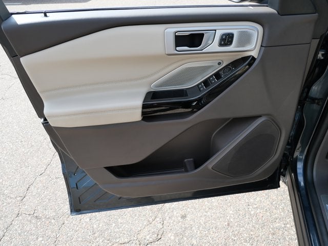 2022 Ford Explorer Platinum