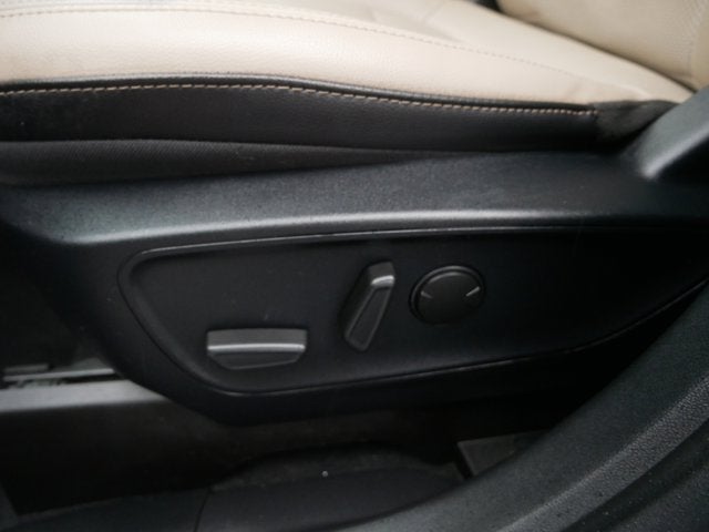 2022 Ford Escape Titanium Hybrid