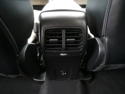 2022 Ford Escape Titanium Hybrid