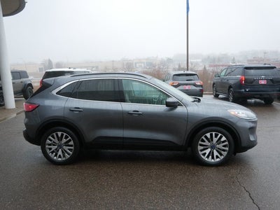 2022 Ford Escape Titanium Hybrid