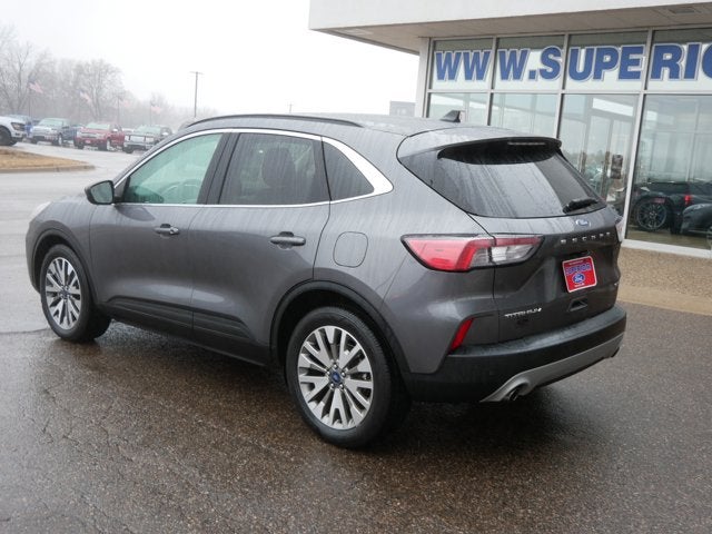 2022 Ford Escape Titanium Hybrid