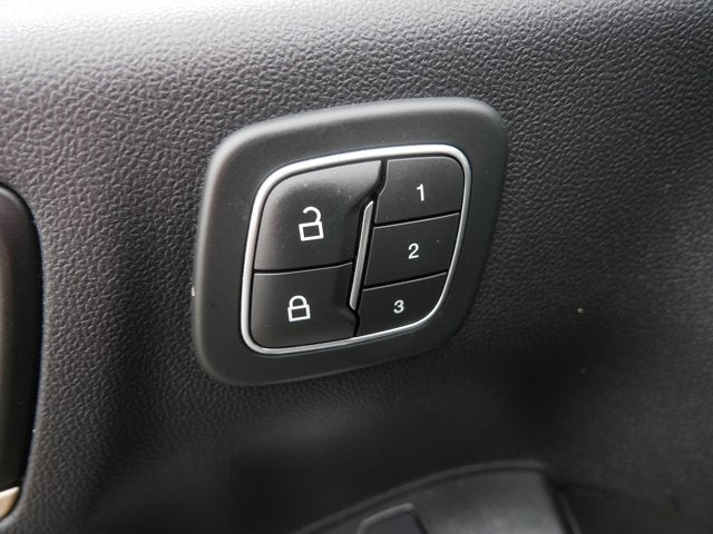 2022 Ford Escape Titanium Hybrid