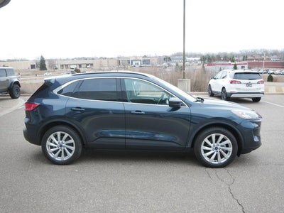 2022 Ford Escape Titanium Hybrid