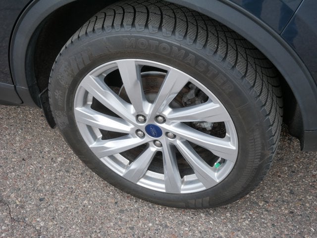 2022 Ford Escape Titanium Hybrid