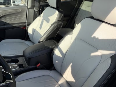 2026 Ford Escape Platinum™