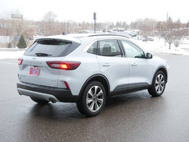 2025 Ford Escape Platinum