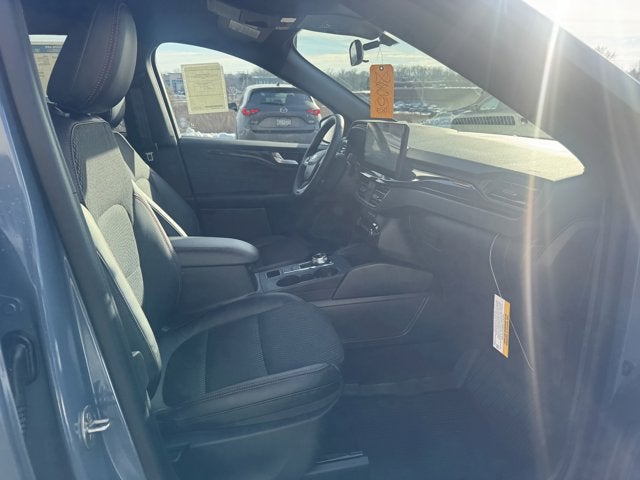 2026 Ford Escape ST-Line Select