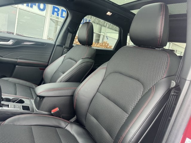 2026 Ford Escape ST-Line Select