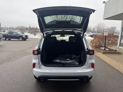 2026 Ford Escape ST-Line Elite