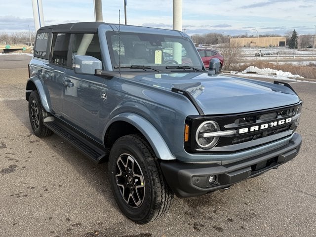 2025 Ford Bronco Outer Banks®