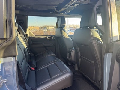 2025 Ford Bronco Outer Banks®