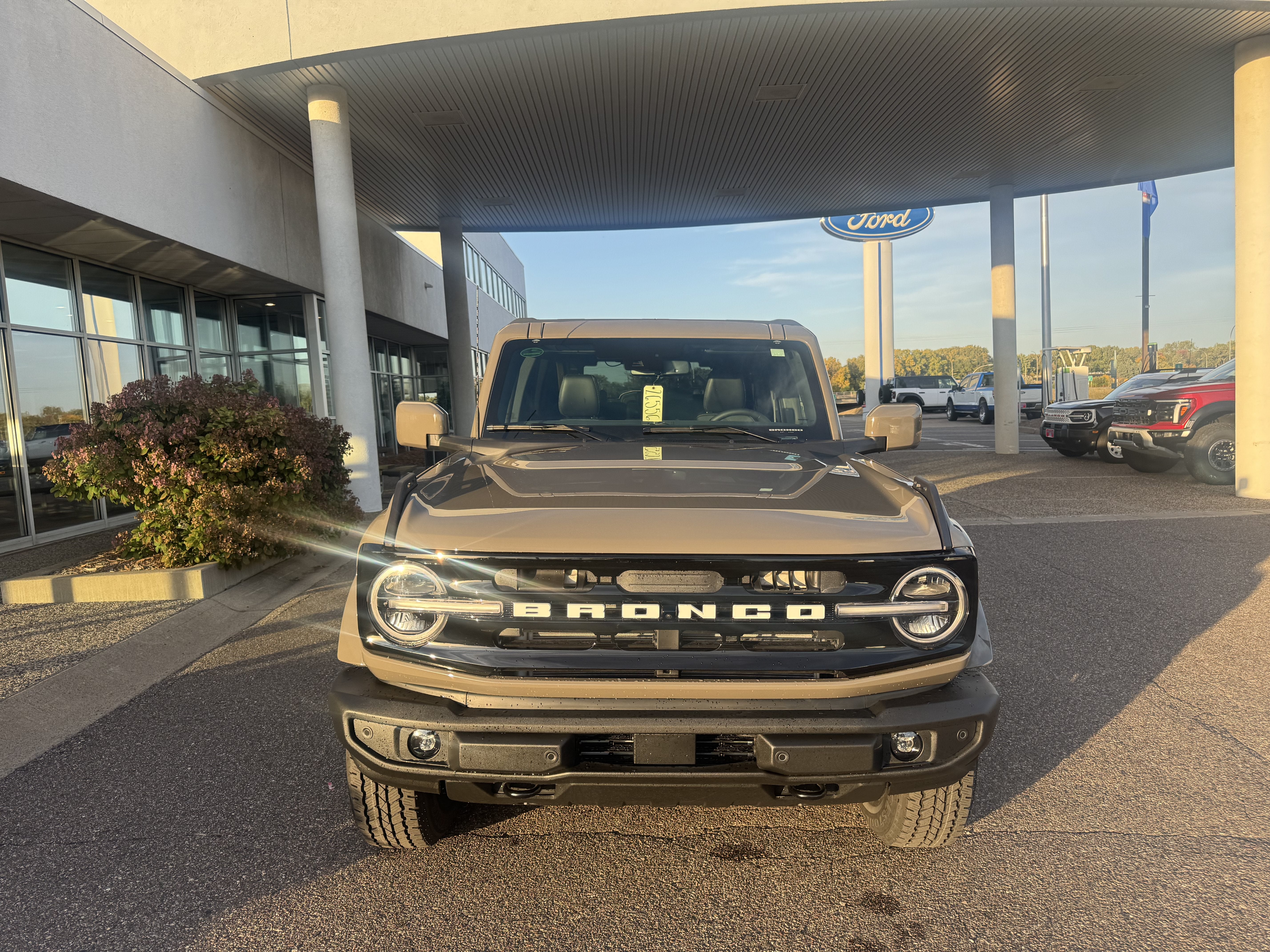 2026 Ford Bronco Outer Banks®