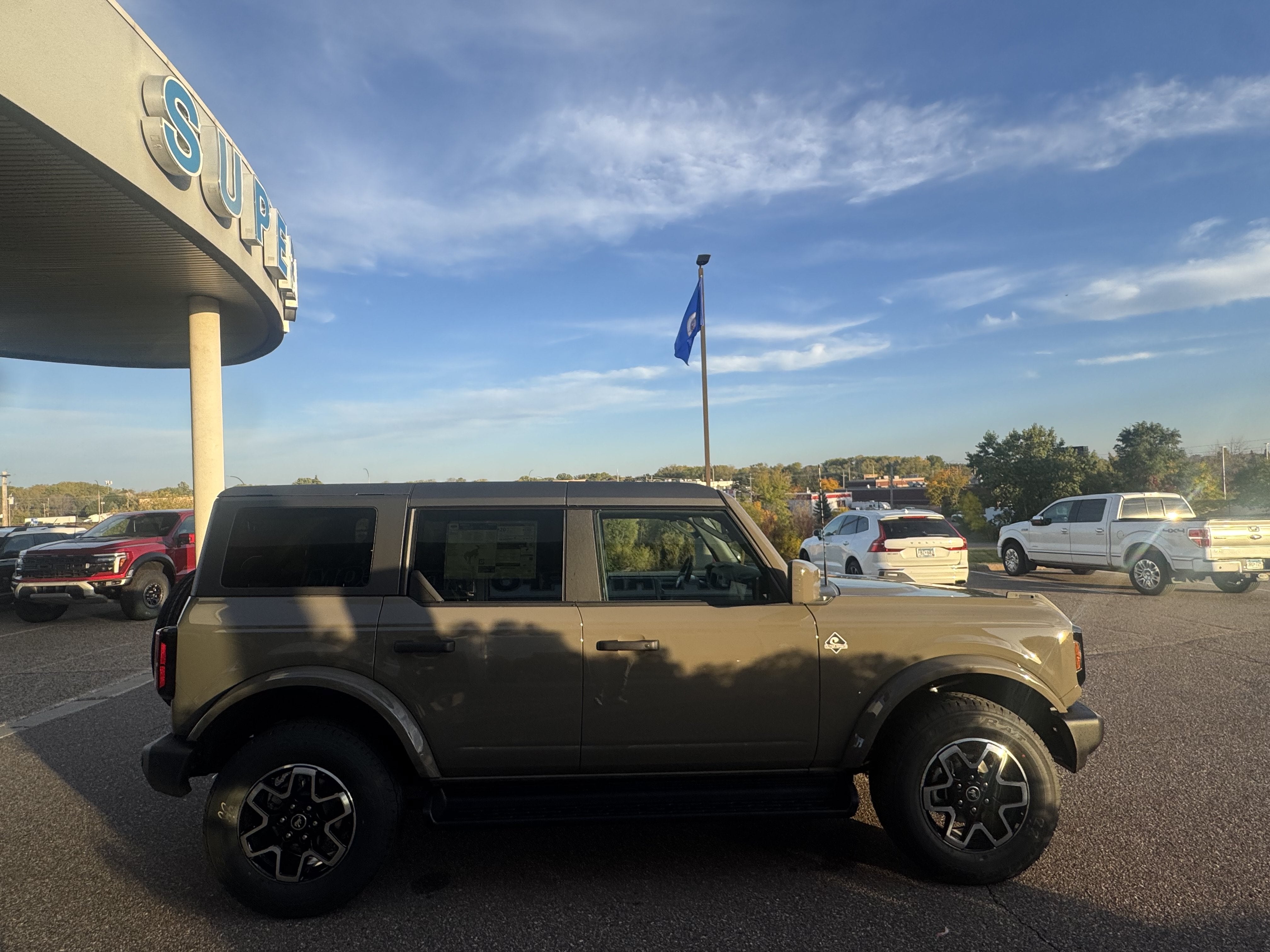 2026 Ford Bronco Outer Banks®