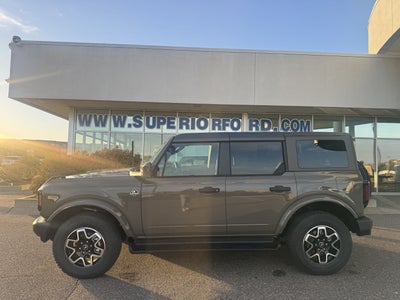 2026 Ford Bronco Outer Banks®