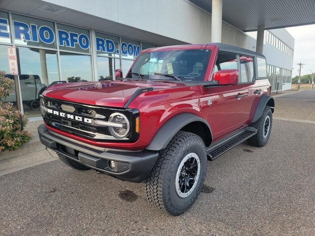 2026 Ford Bronco Outer Banks®