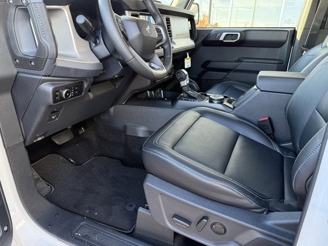 2025 Ford Bronco Outer Banks®