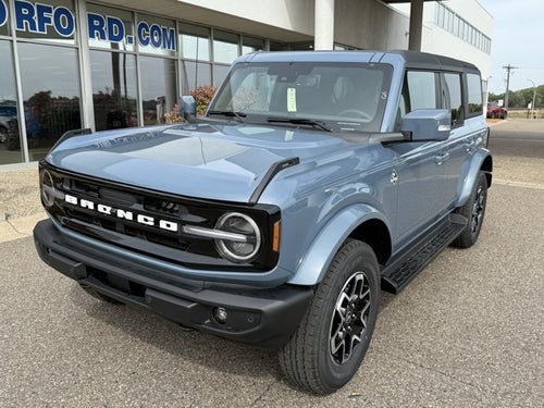 2025 Ford Bronco Outer Banks®