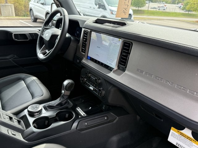 2025 Ford Bronco Outer Banks®