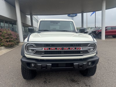 2026 Ford Bronco Outer Banks®