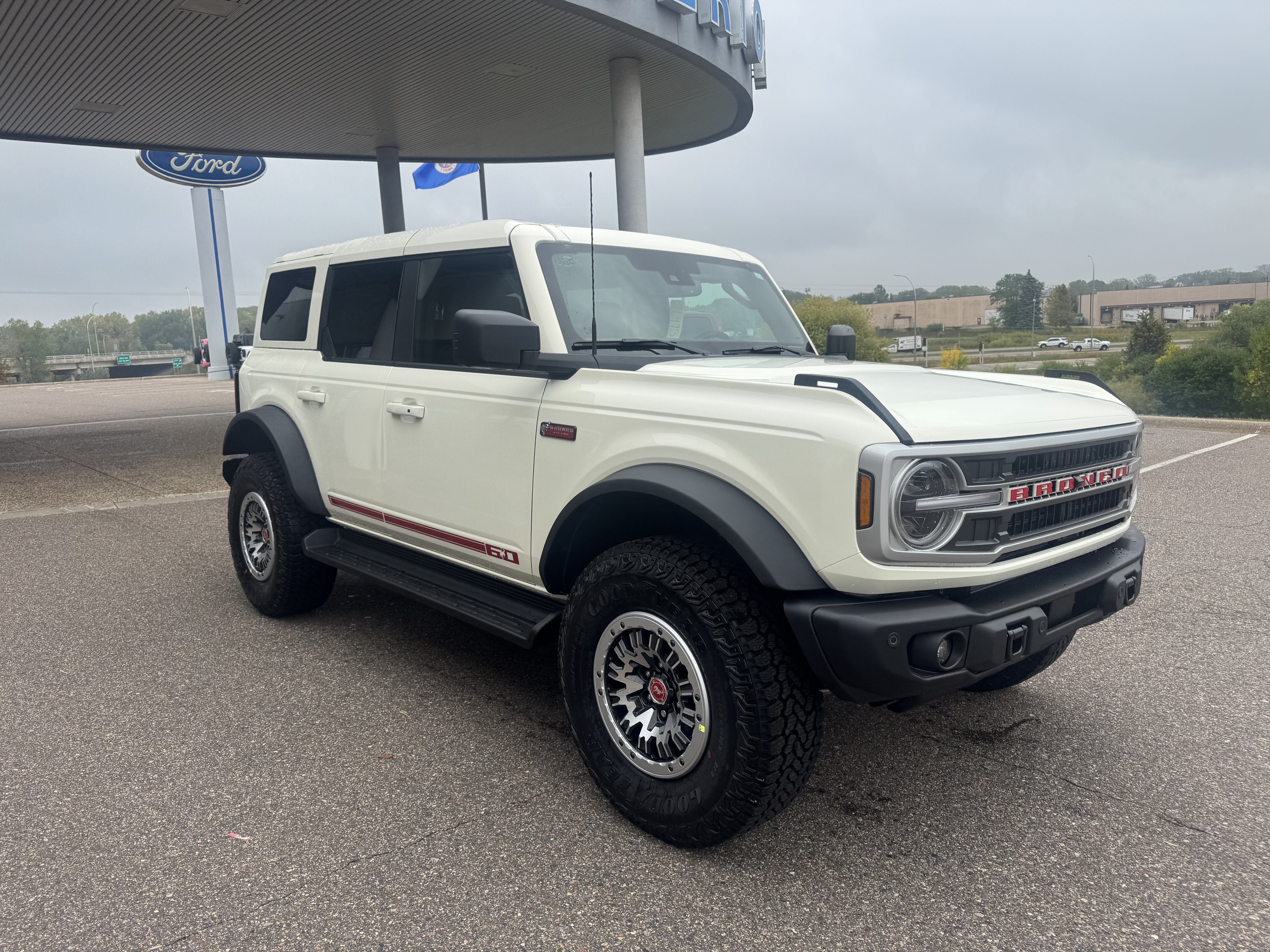2026 Ford Bronco Outer Banks®