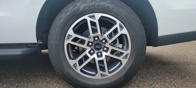 2025 Ford Expedition Active MAX