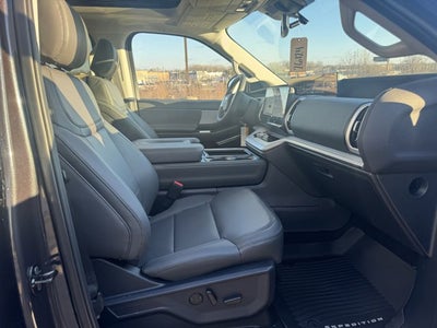 2026 Ford Expedition MAX Active