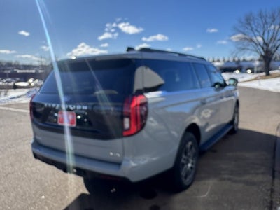 2026 Ford Expedition MAX Active