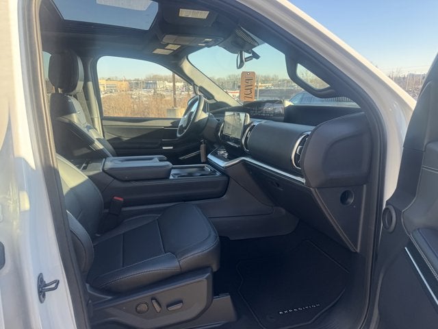 2026 Ford Expedition MAX Platinum®