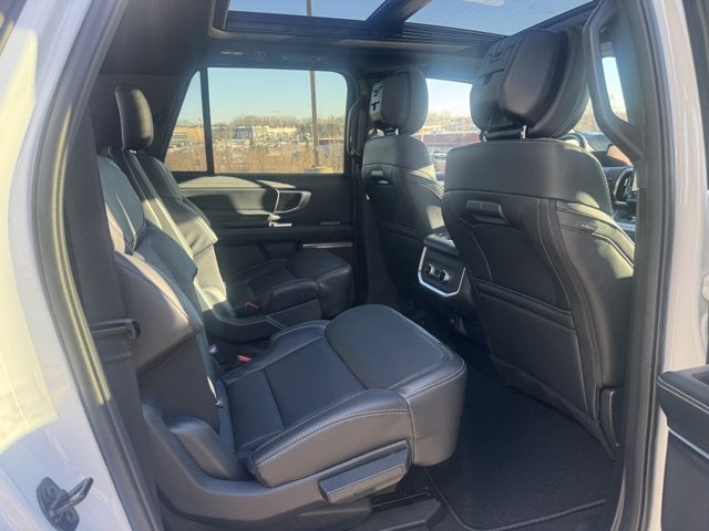 2026 Ford Expedition MAX Platinum®