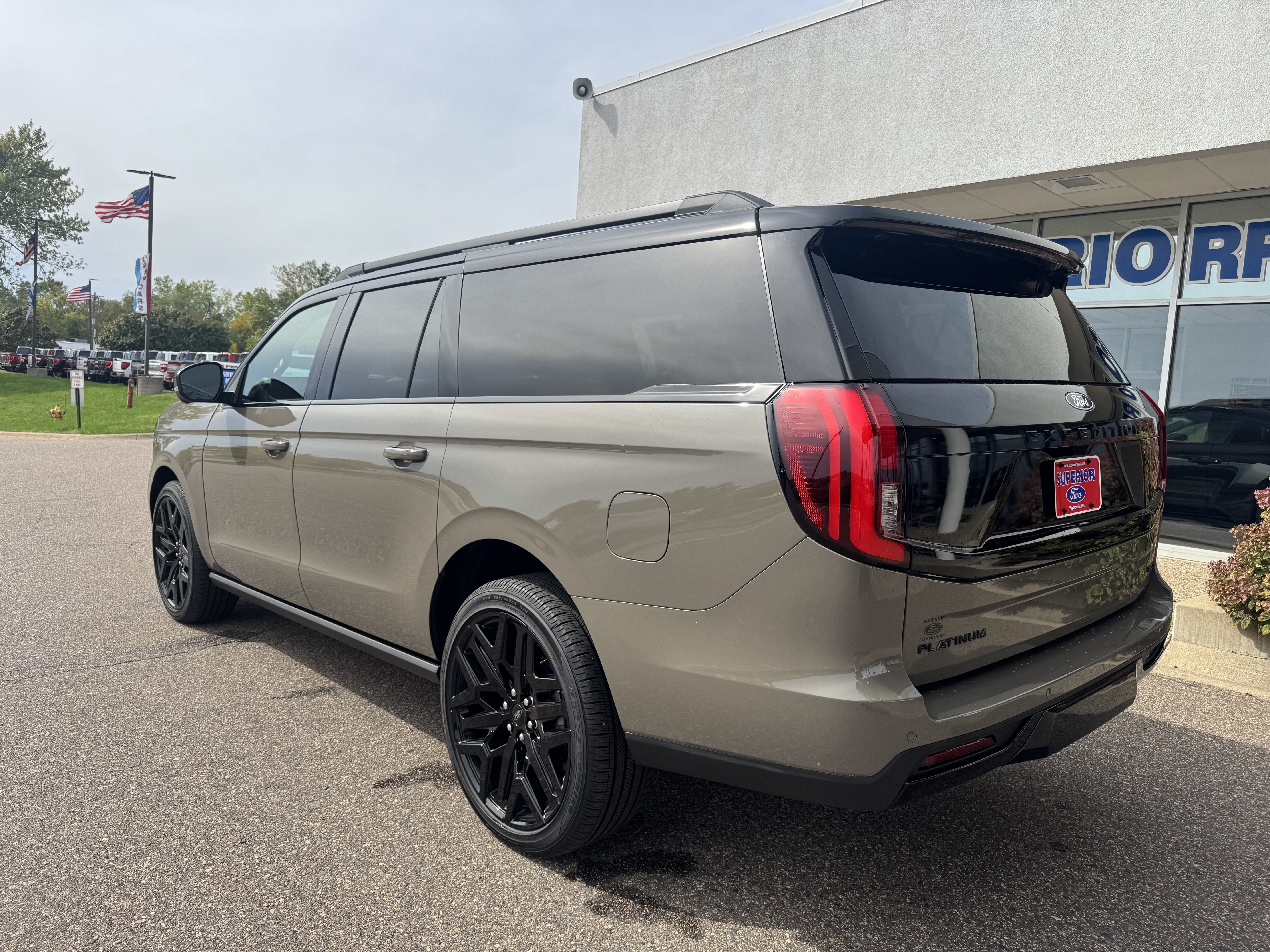 2027 Ford Expedition MAX Platinum