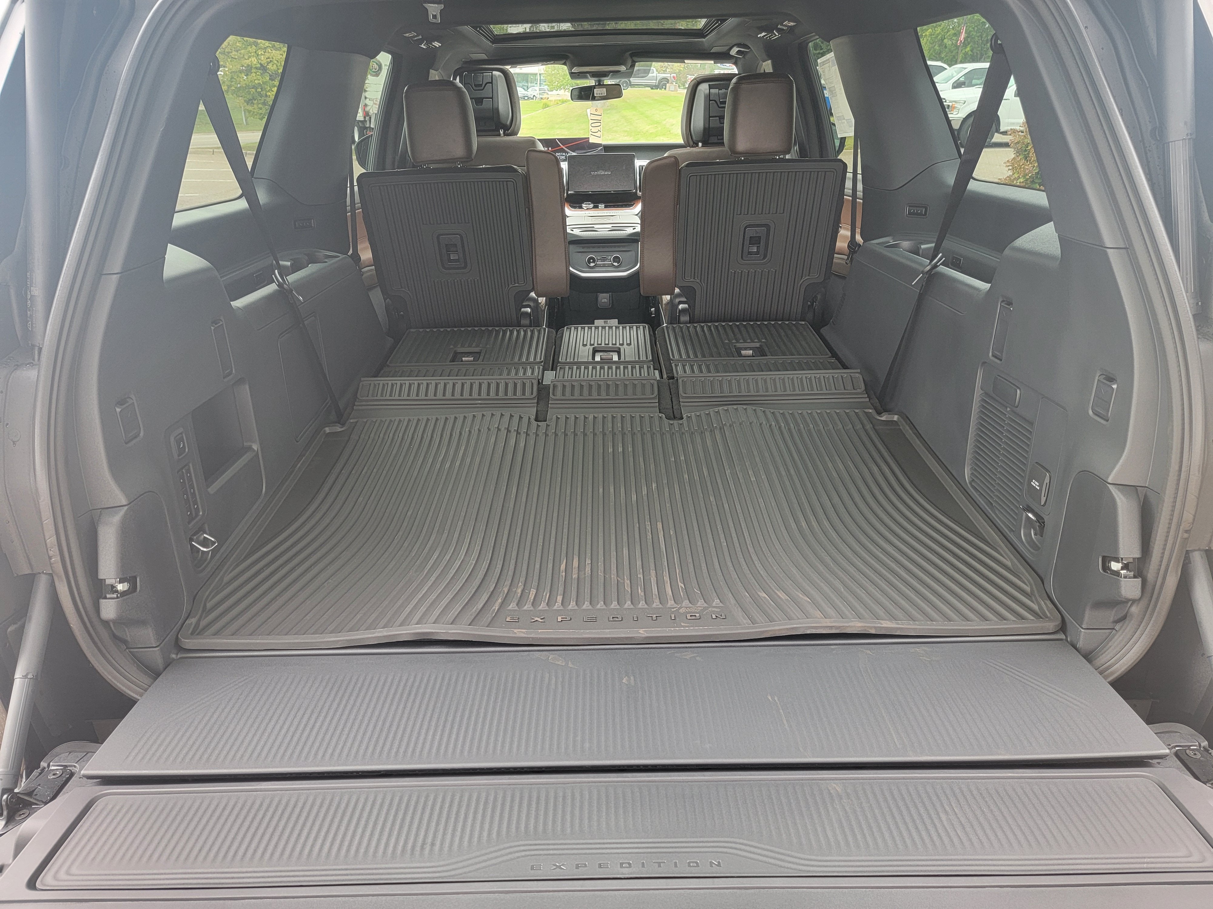 2027 Ford Expedition MAX King Ranch®