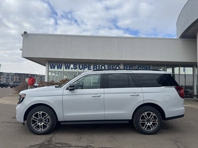 2026 Ford Expedition Active