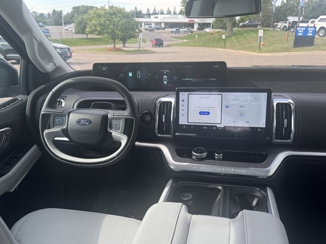 2025 Ford Expedition Platinum®