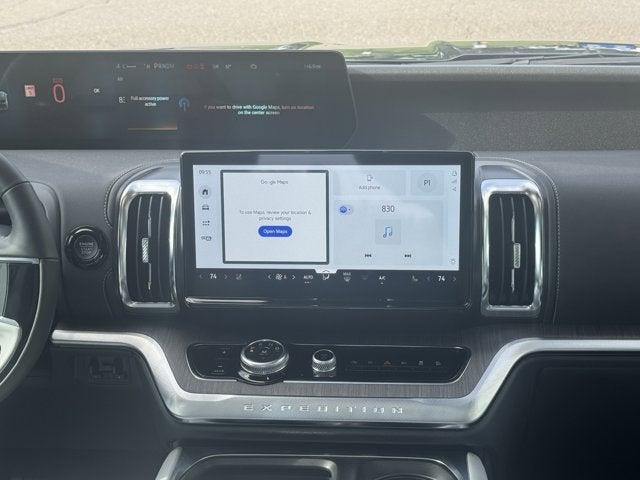 2025 Ford Expedition Platinum®