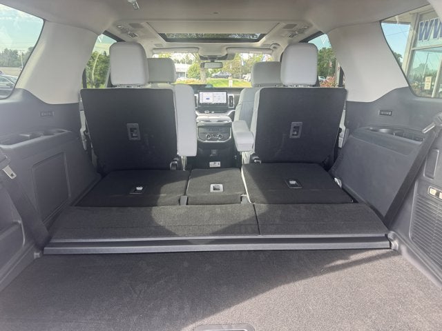 2025 Ford Expedition Platinum®