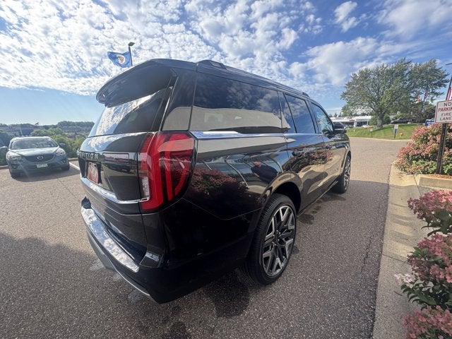 2025 Ford Expedition Platinum®