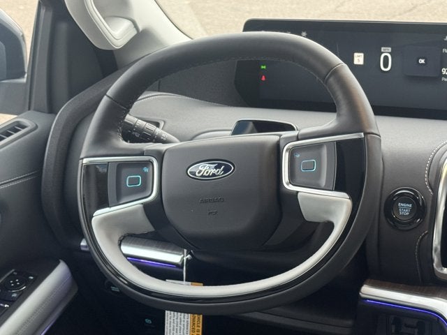 2025 Ford Expedition Platinum®