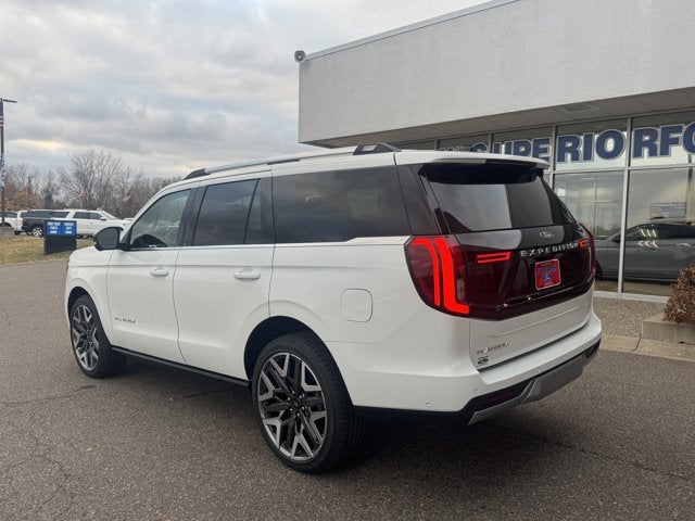 2025 Ford Expedition Platinum®