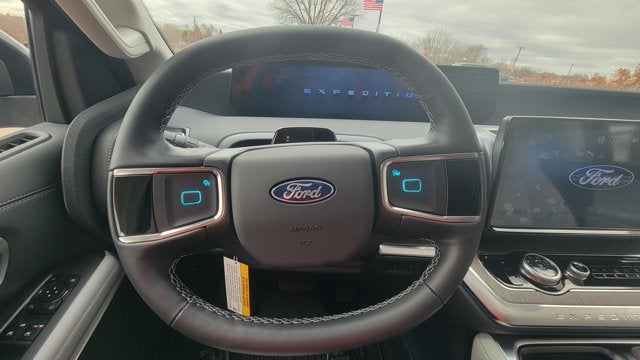 2026 Ford Expedition Platinum®