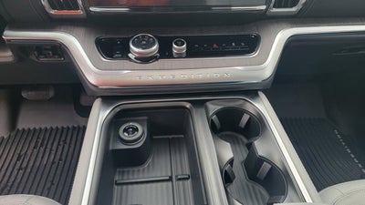 2026 Ford Expedition Platinum®