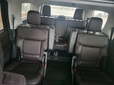2027 Ford Expedition Platinum