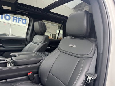 2026 Ford Expedition Platinum®