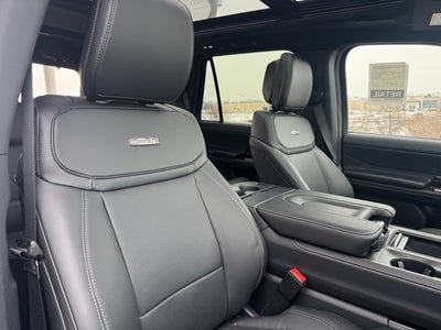 2026 Ford Expedition Platinum®